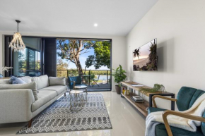Paradise on Gregory Unit 4 of 21 Gregory St SWR- Full Linen provided